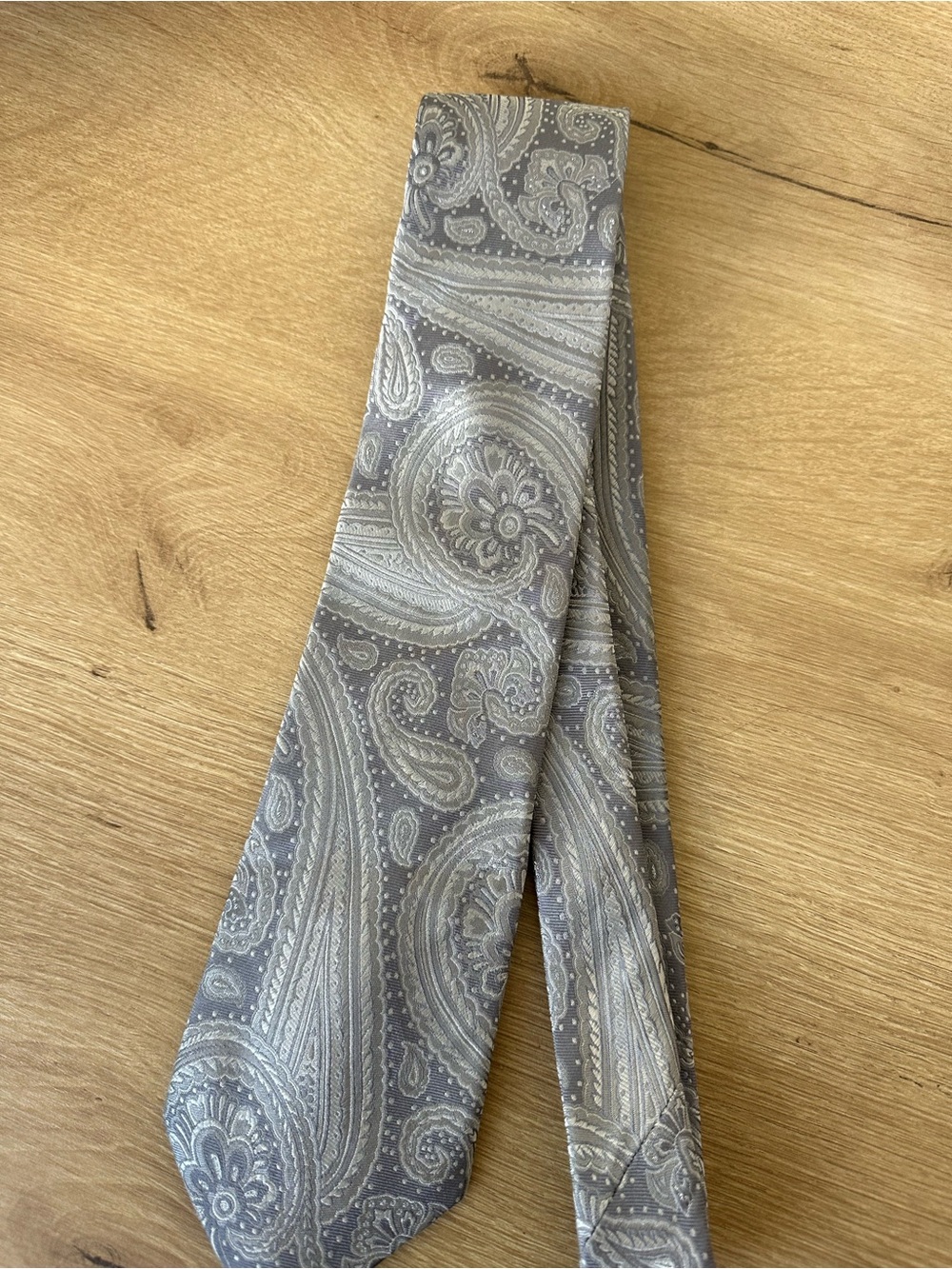 Classic Gray Paisley Silk Tie - Unbranded